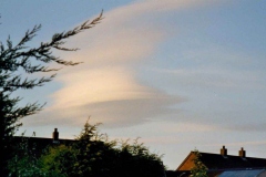 lenticular_cloud_20090630_1950933132